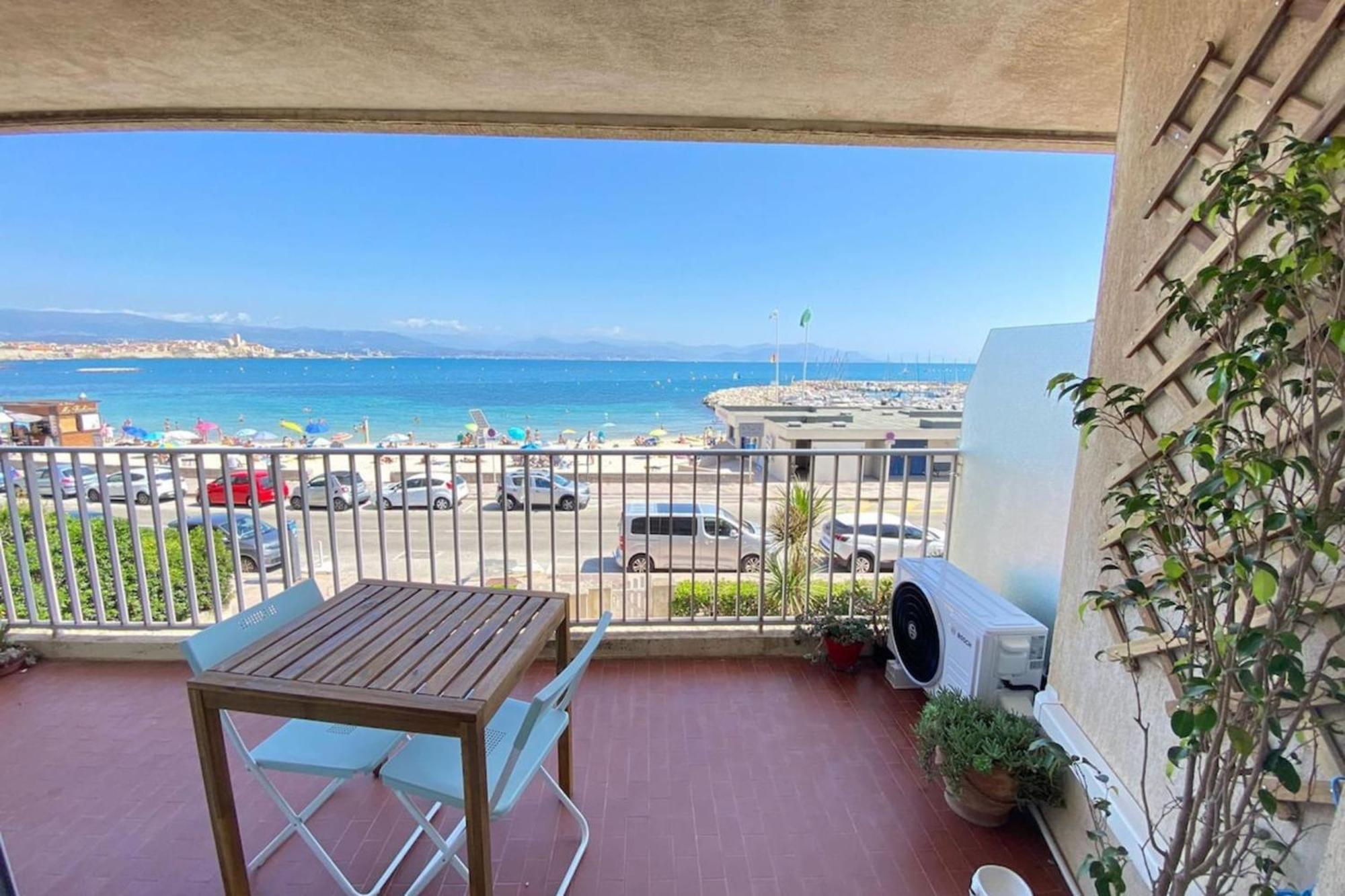 06At1 - Cosy Seaside Studio In An Ideal Location Антиб Экстерьер фото