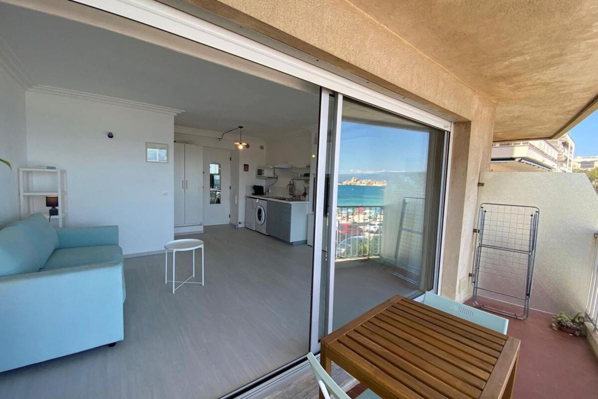 06At1 - Cosy Seaside Studio In An Ideal Location Антиб Экстерьер фото